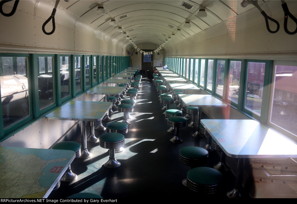 MNTX "Party Car" - Minnesota Transportation Museum